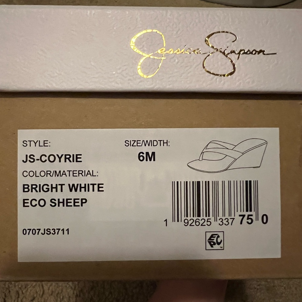 Jessica Simpson White Wedges